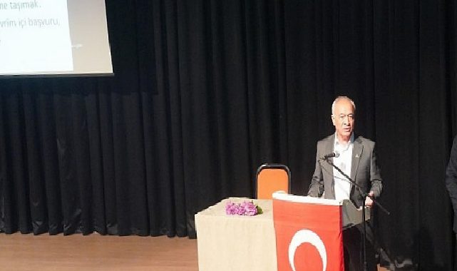 Seferihisar’da öğrenmenin yaşı yok: 3. Yaş Üniversitesi’nde güz dönemi başladı