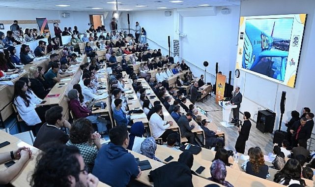 SÜ Tıp Fakültesi Öğrencileriyle Buluşan Lider Altay: “Boykot Konusunda Daha Fazla Hassasiyet Gösterelim”