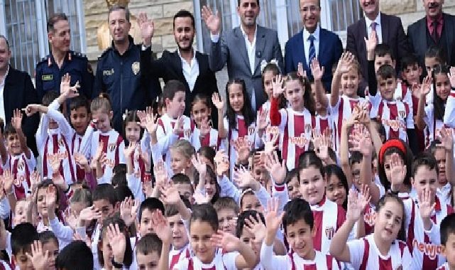 Yeniceköy’de 750 Öğrenci İnegölspor Formasına Kavuştu